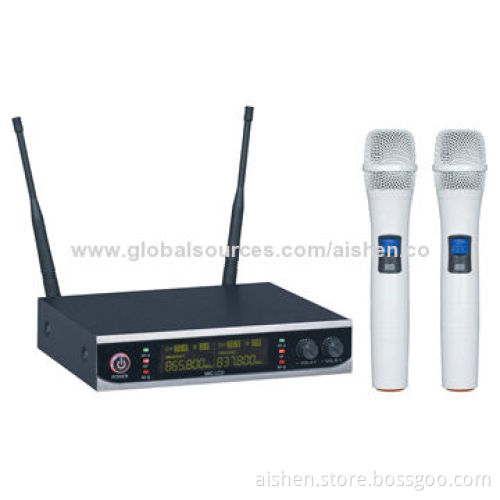 UHF wireless microphone